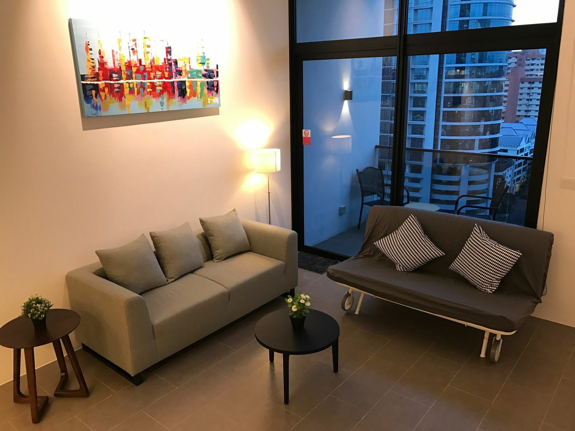 מלון Alila Bangsar קואלה לומפור מראה חיצוני תמונה A living room with a sofa bed