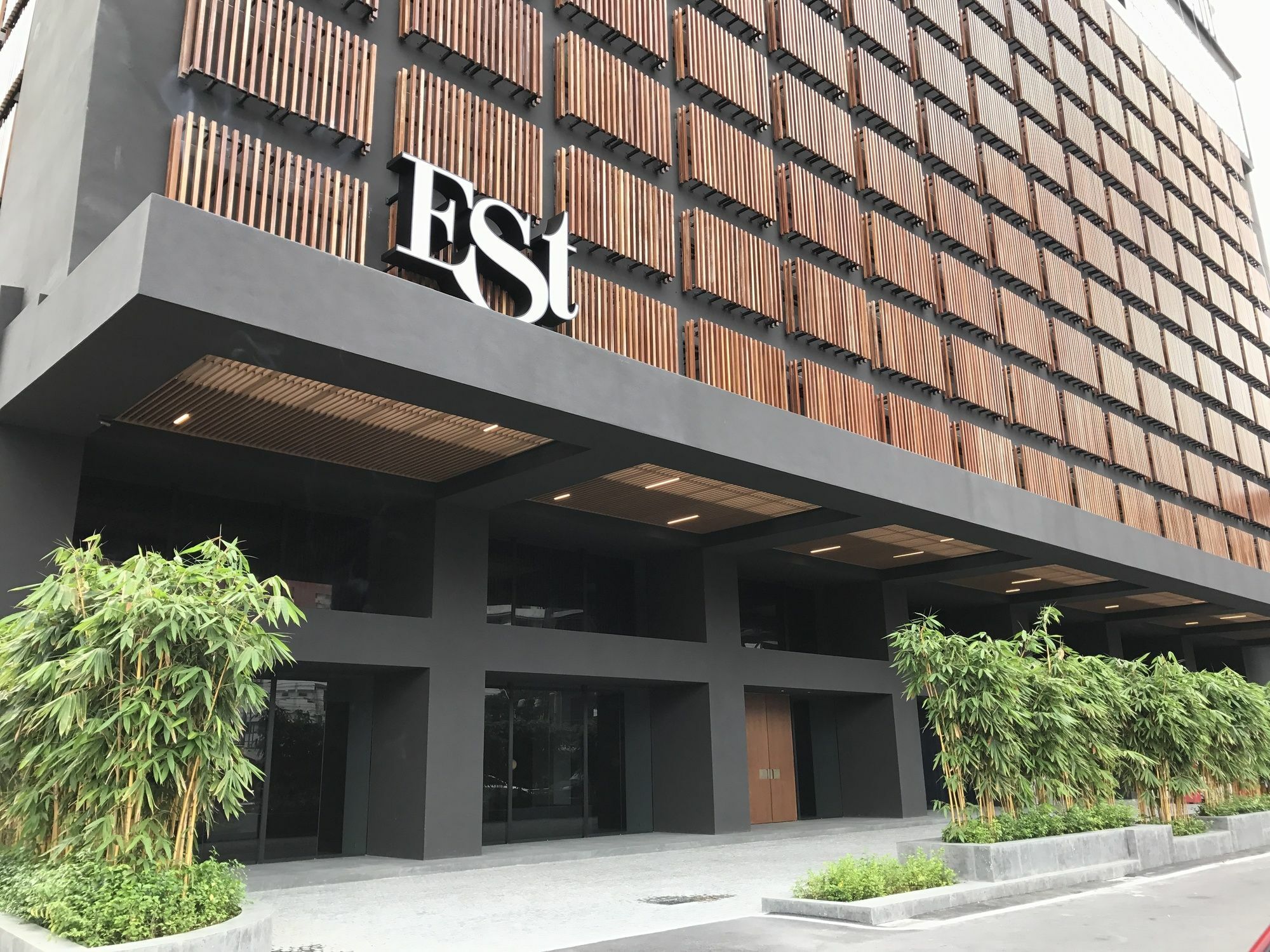 מלון Alila Bangsar קואלה לומפור מראה חיצוני תמונה The Est building