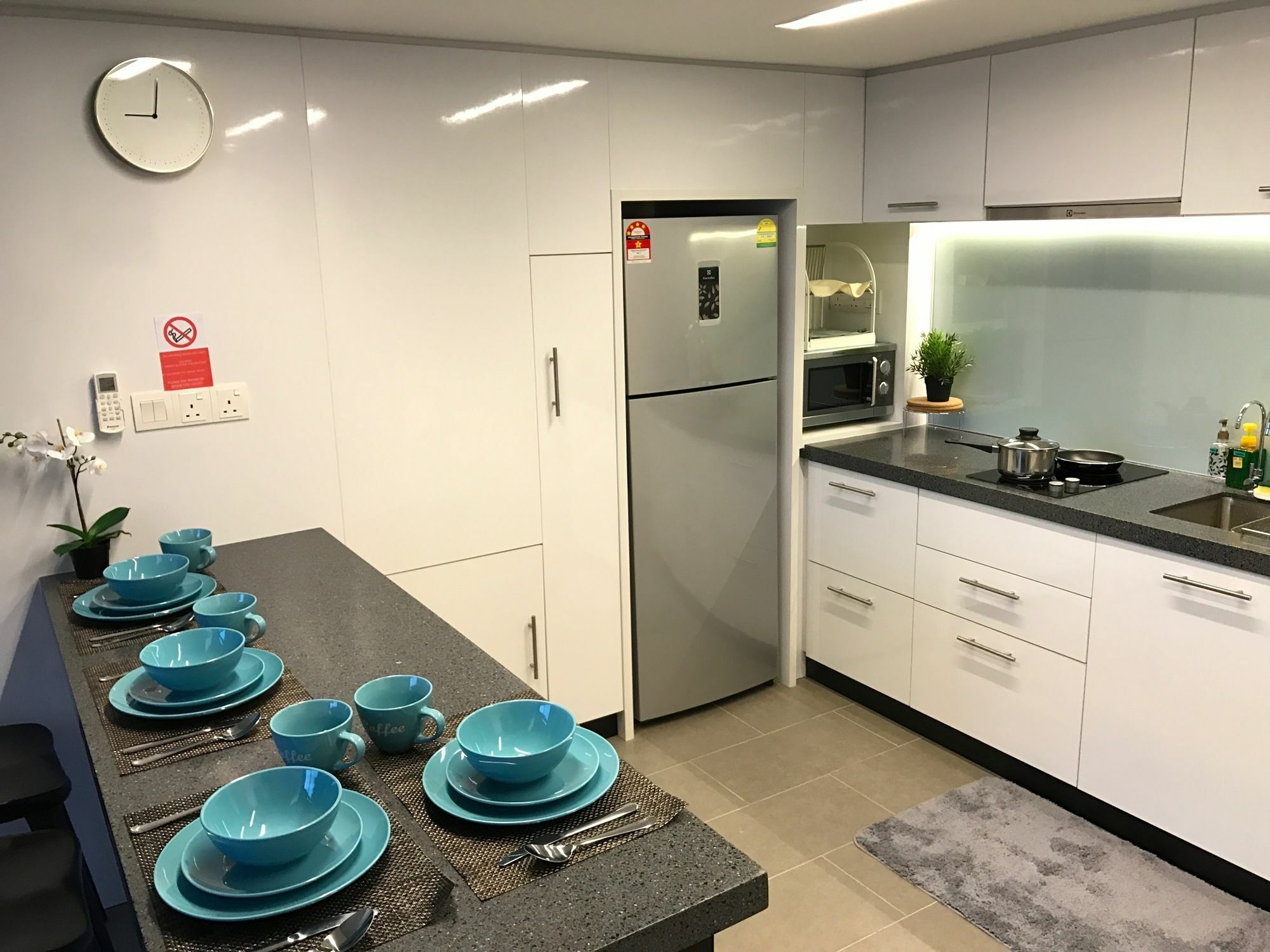 מלון Alila Bangsar קואלה לומפור מראה חיצוני תמונה A typical kitchen in a residential hall