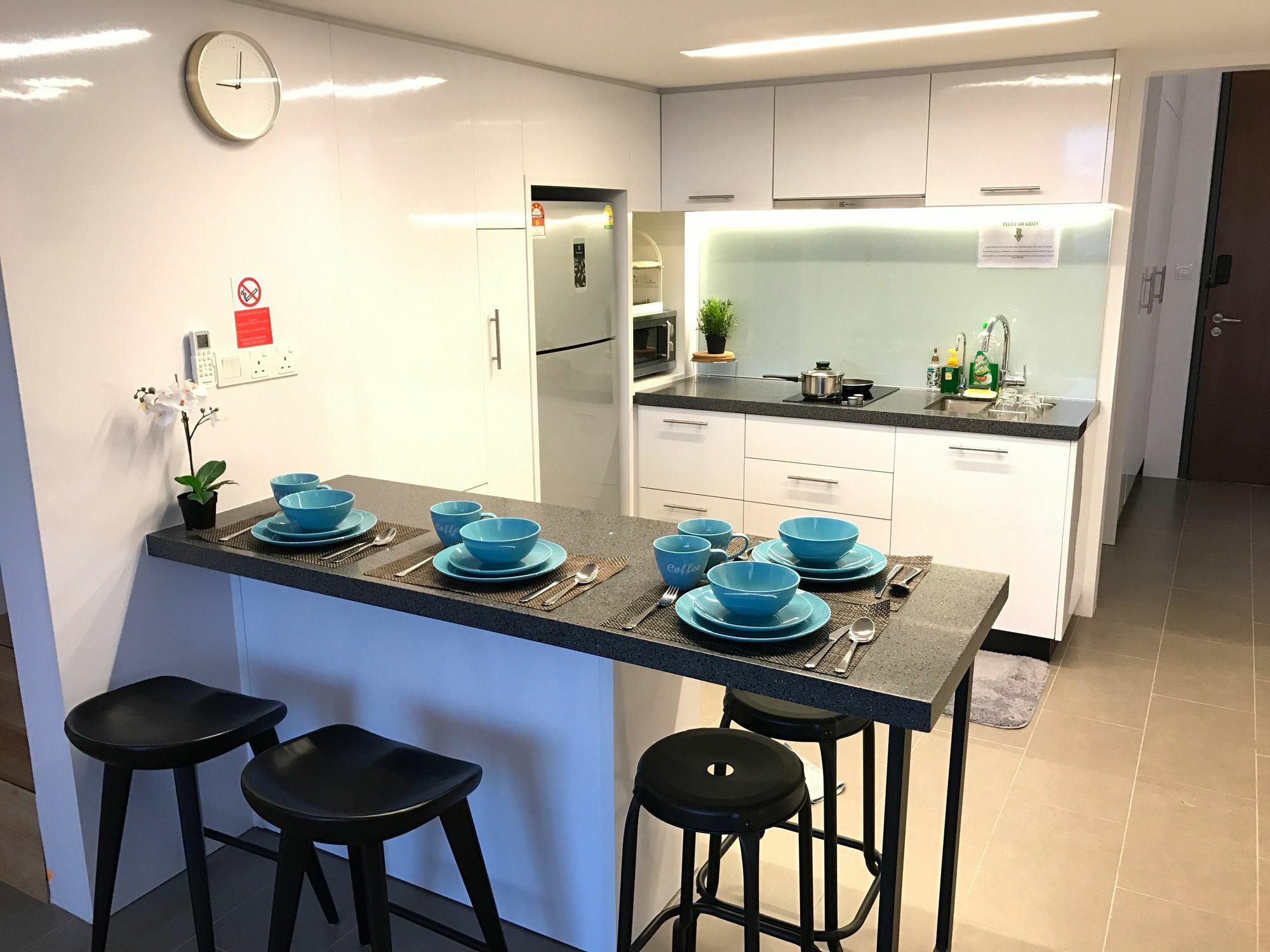 מלון Alila Bangsar קואלה לומפור מראה חיצוני תמונה A kitchen in a student apartment
